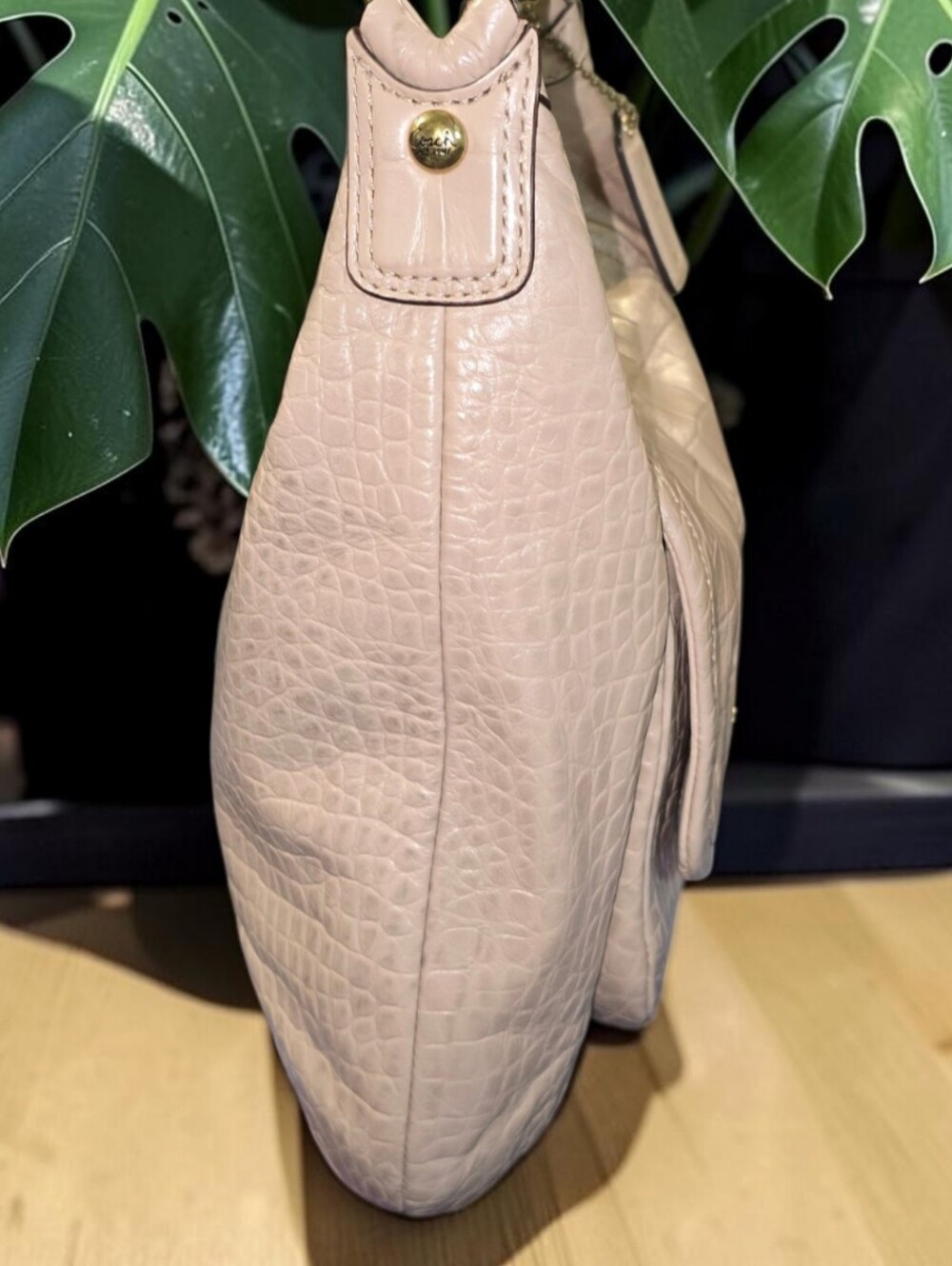 💥Coach Kristin Croc-Embossed Leather Hobo Bag - Picture 5 of 10